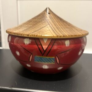 Vintage Japanese rice bowl with lid bento Red Decorative Bowl with Lid
